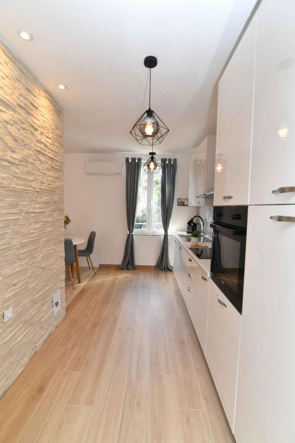 לובראן Apartman Leona מראה חיצוני תמונה