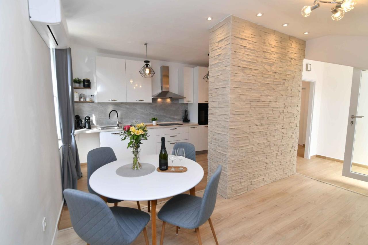 לובראן Apartman Leona מראה חיצוני תמונה